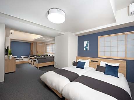 Deluxe Japanese Apartment