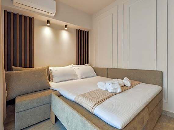 Costa De Luxe Suites