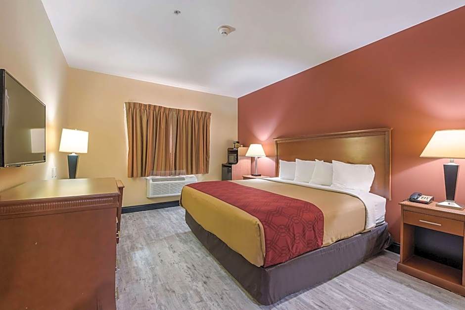 Econo Lodge Inn And Suites Little Rock