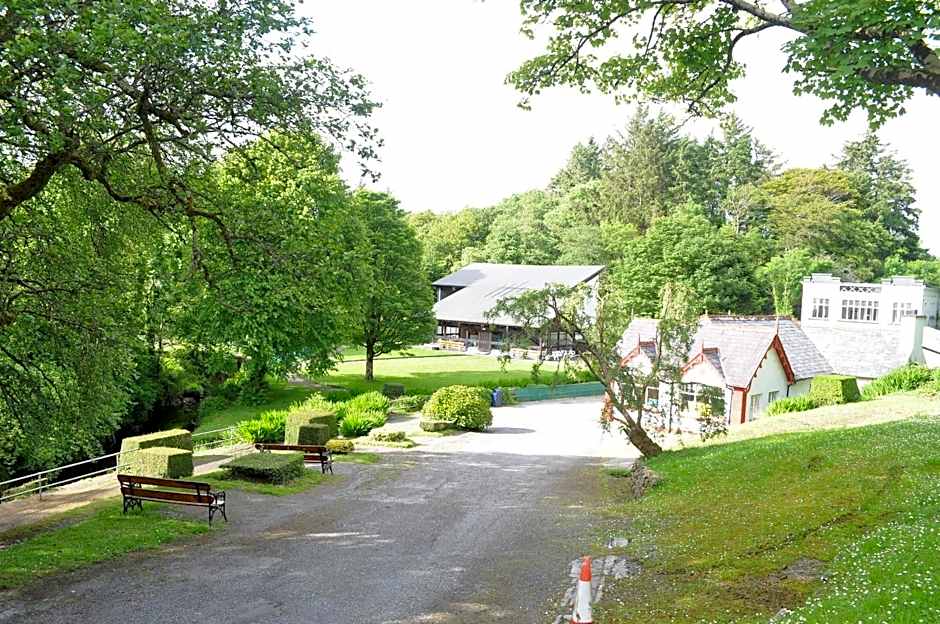 Ravine Hotel
