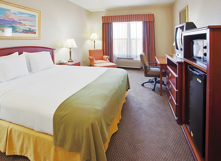 Holiday Inn Express- West Sacramento