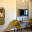 Shlomtzi Hotel
