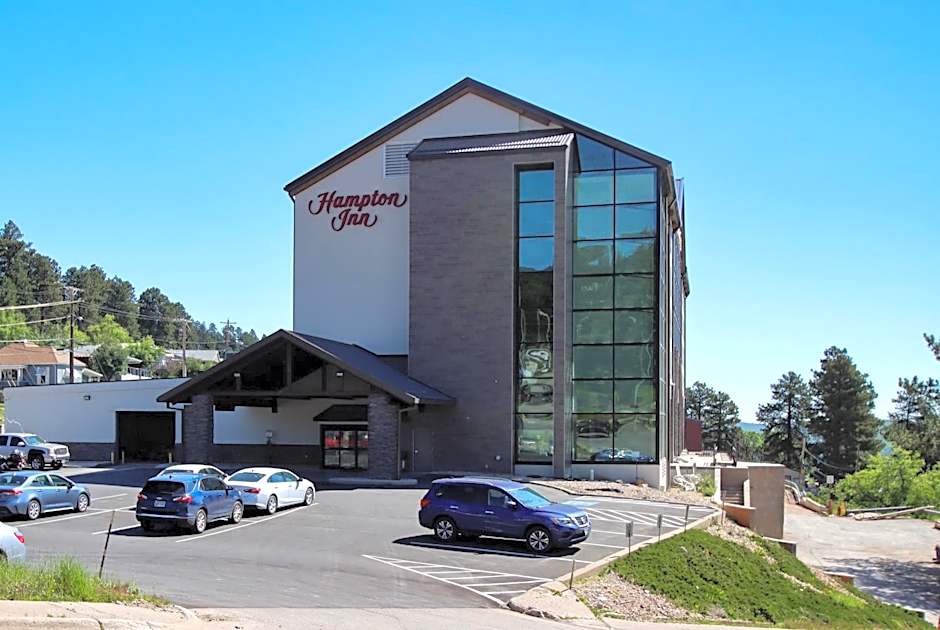 Hampton Inn By Hilton Lead