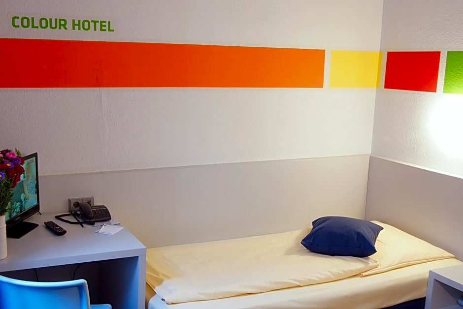 Colour Hotel