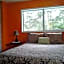 Lava Tree Tropic Inn