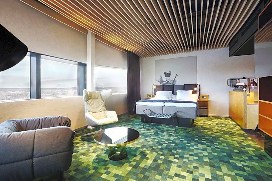 U&Me, BW Signature Collection