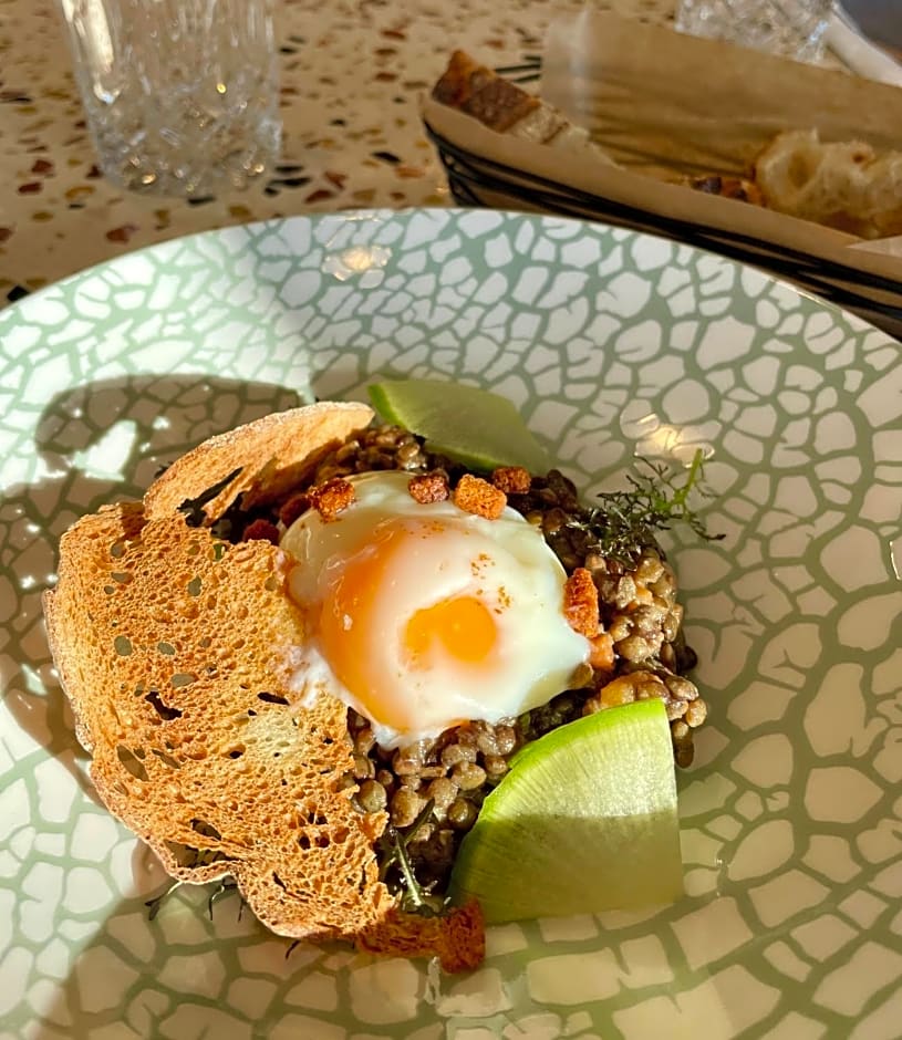 Logis Hôtel & Restaurant Le Vert Bocage