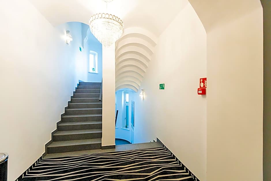 No1 Bed&Breakfast Restauracja ŚNIADANIE I PARKING W CENIE!