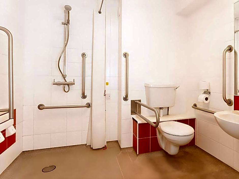 Travelodge Worthing Seafront