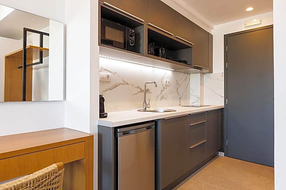 Eleven Boutique Suites