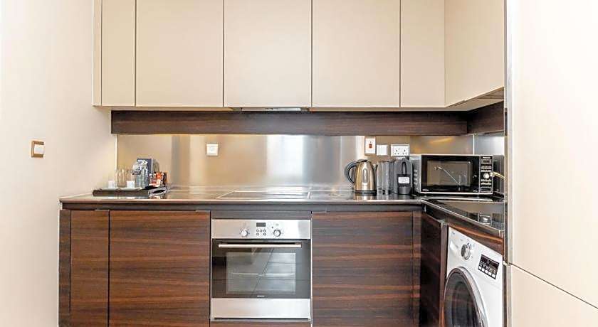 The Radisson Blu Residence, Dubai Marina