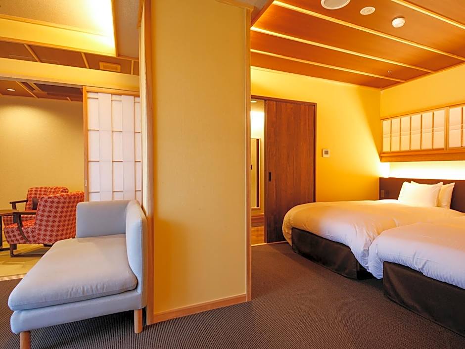 Awaji Hamarikyu Takumi