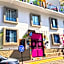 Villa Mercedes Petit Hotel