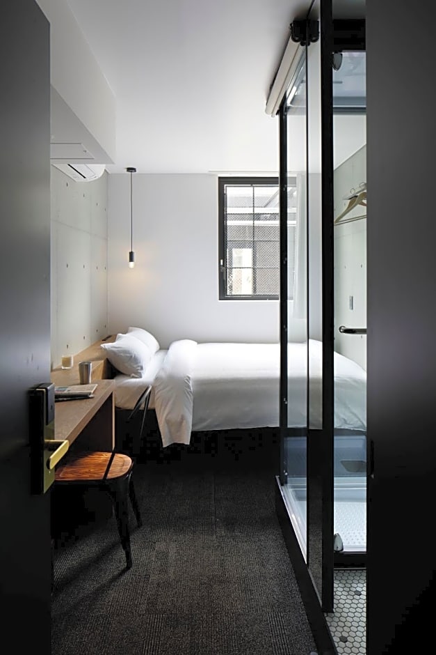 HOTEL CEN