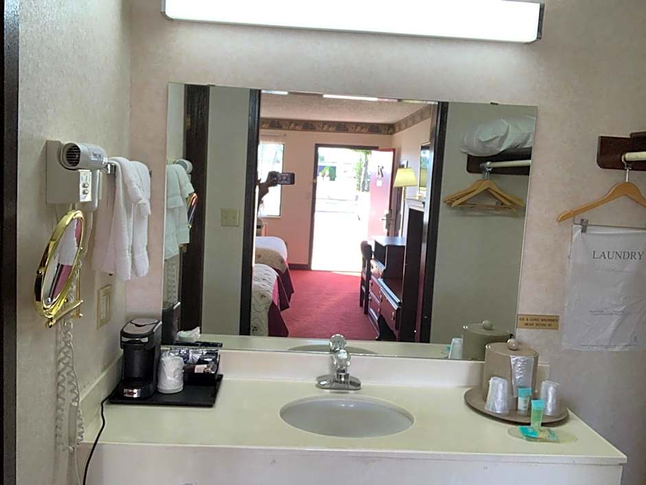 Regency Inn