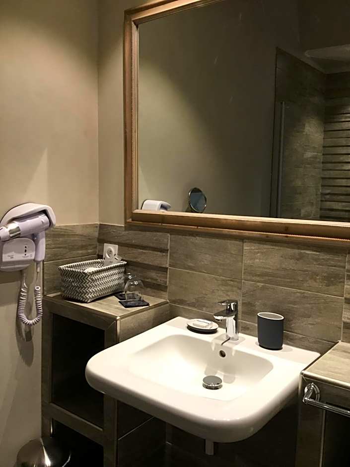 Boutique Hôtel La Villa MONTESQUIEU