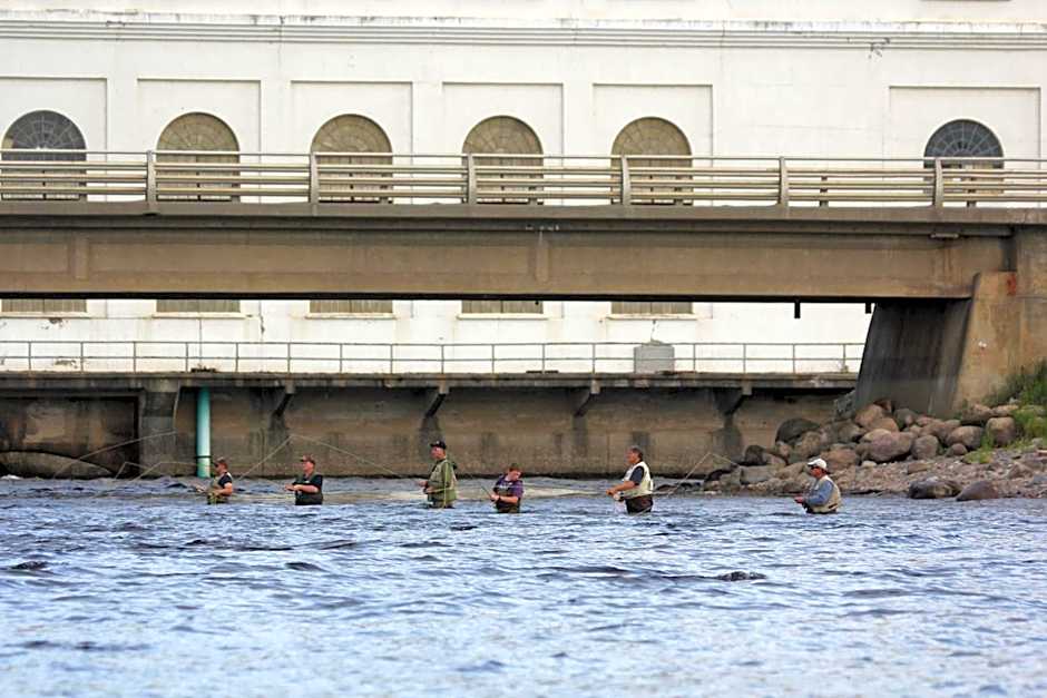 Deer Lake Horizon Hotel