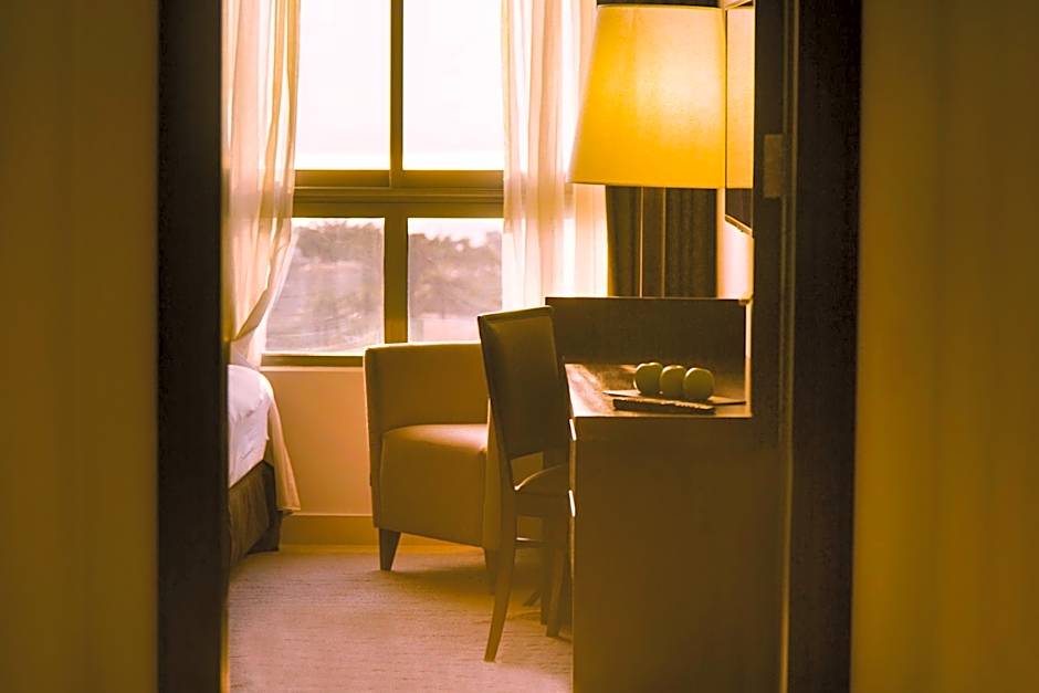 Kin Plaza Arjaan by Rotana
