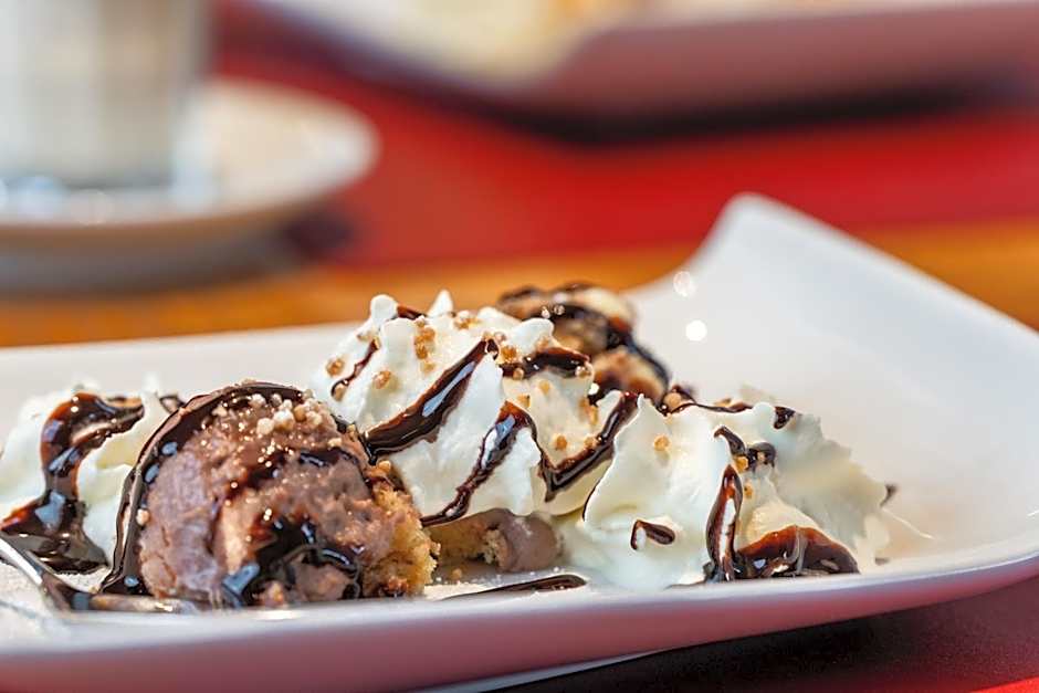 Schatz.Kammer Burg Kreuzen