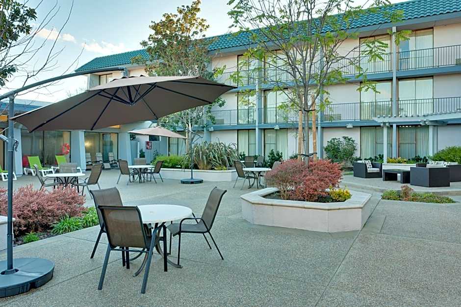 Holiday Inn Dublin - Pleasanton By IHG