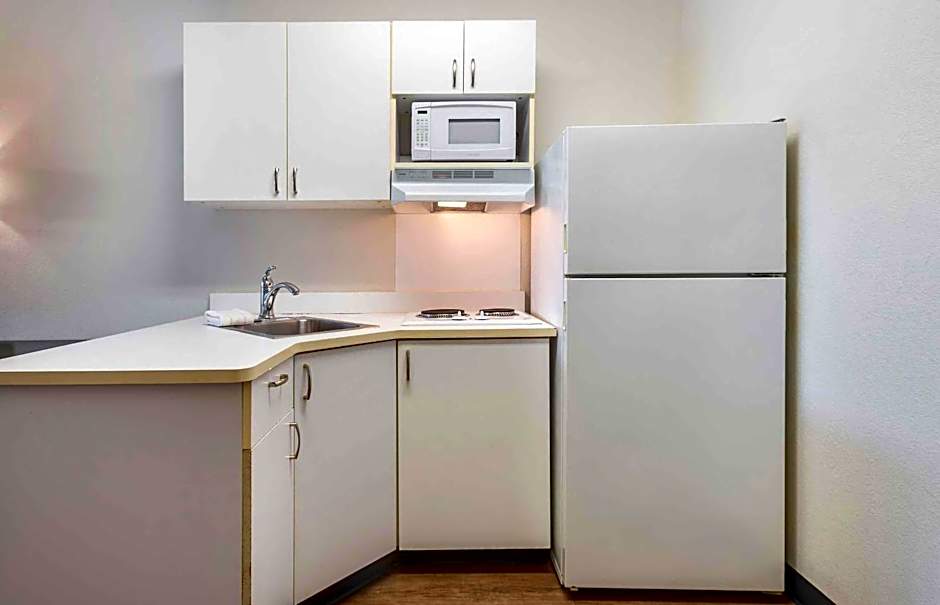 Extended Stay America Suites - Philadelphia - Plymouth Meeting - East