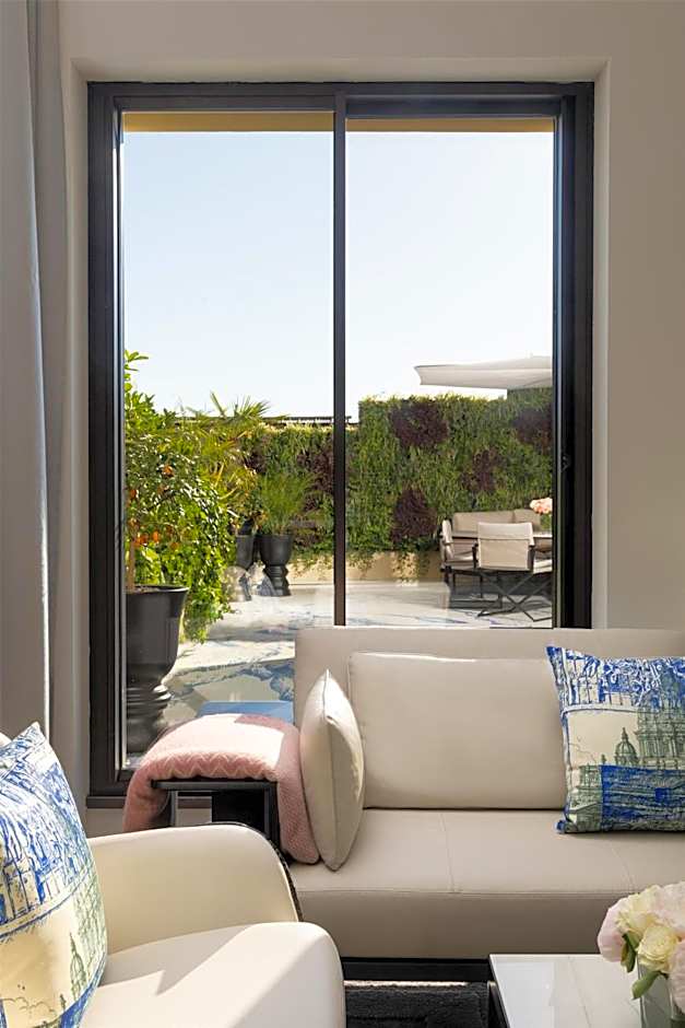 art'otel Rome Piazza Sallustio, Powered by Radisson Hotels