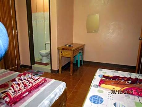 Classic Quadruple Room