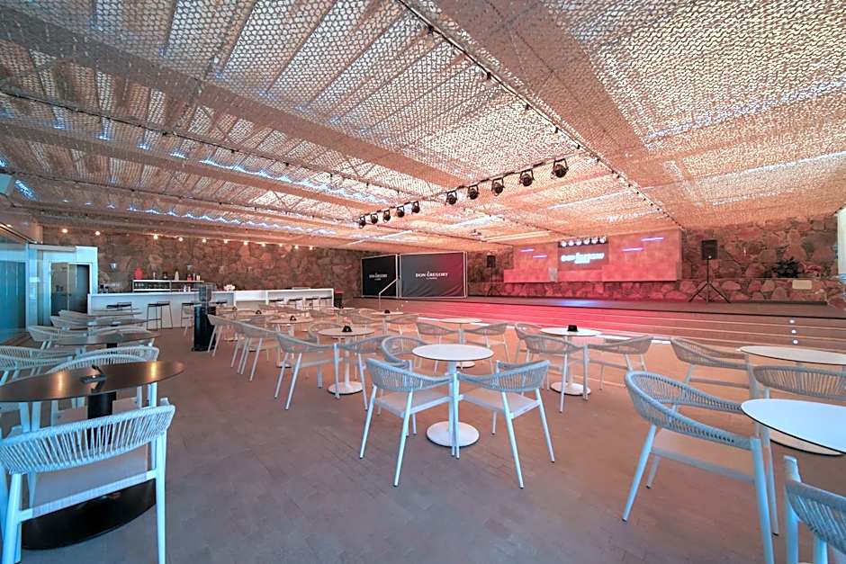 Don Gregory by Dunas - Adults Only