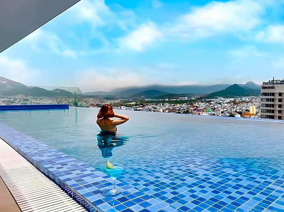 Nagar Hotel Nha Trang