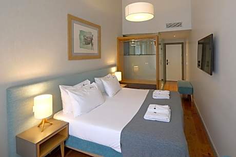 Double Room with View