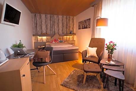 Economy Single Room