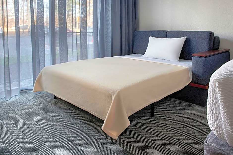 Courtyard by Marriott Silver Spring North/White Oak