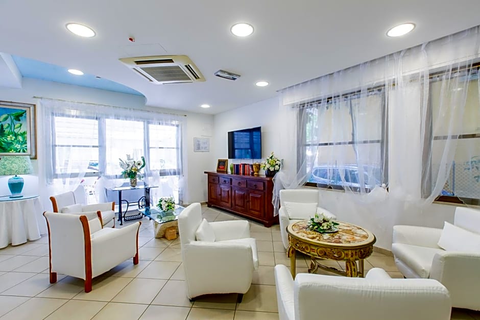 NOIDUE Hotel