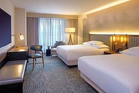 Queen Room with Two Queen Beds and View