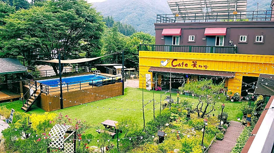 Blossom Pension
