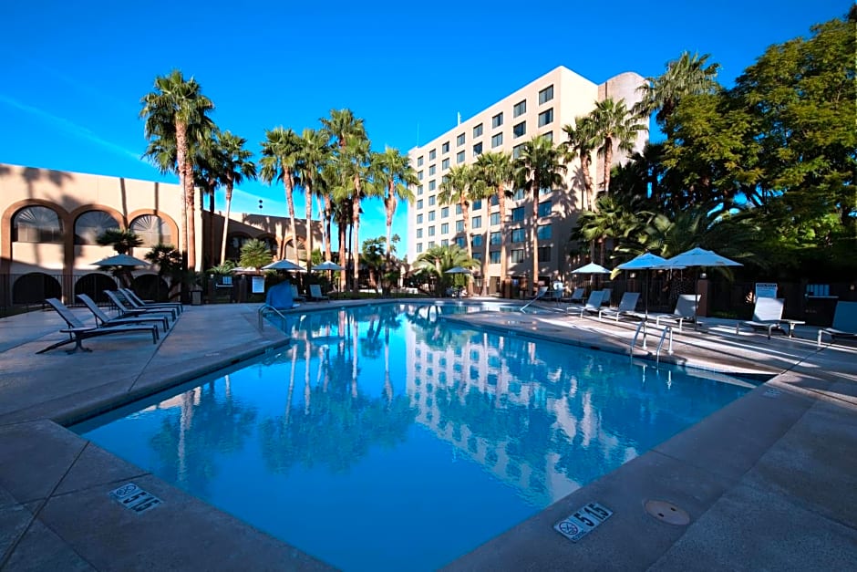 DoubleTree by Hilton Tucson-Reid Park