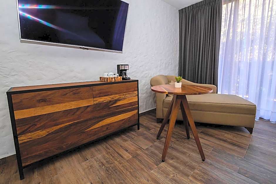 Hotel Boutique Camino Del Bosque