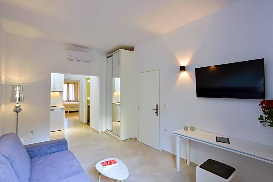 Elia Portou Luxury Residence