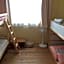 Organic Guesthouse & Cafe OHANA