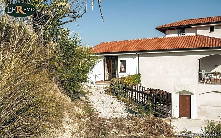 L'Eremo Country House