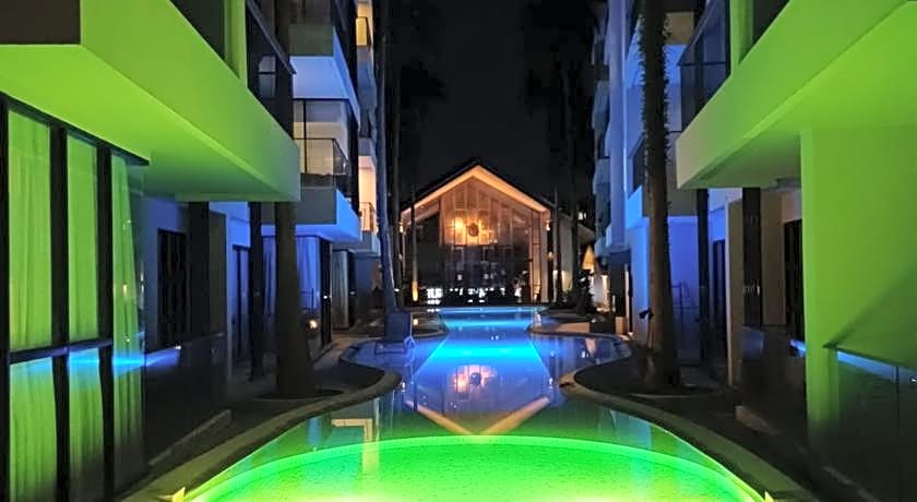 Palmyrah Surin Beach Residence
