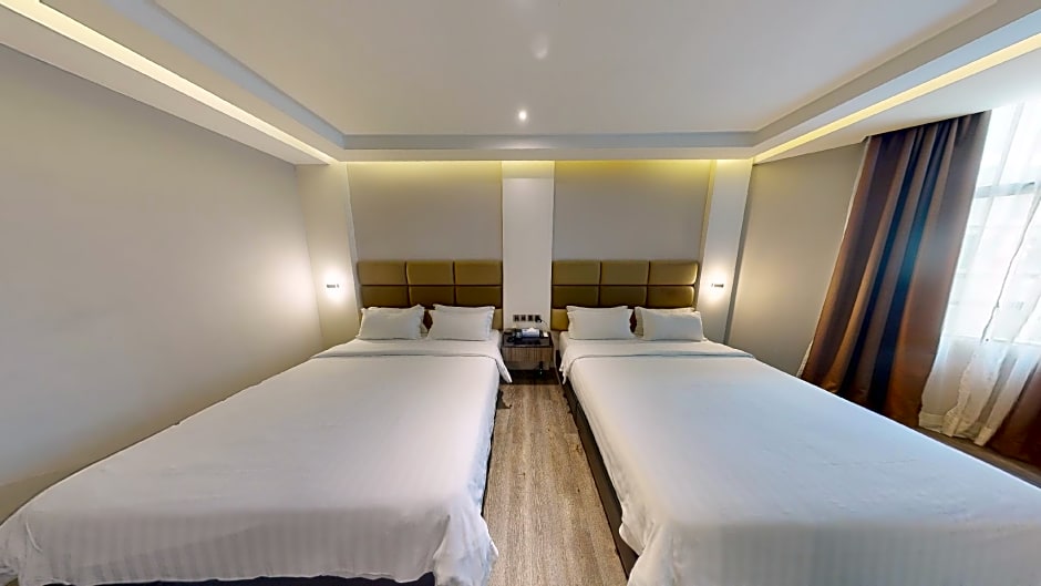 Kk Times Square Hotel