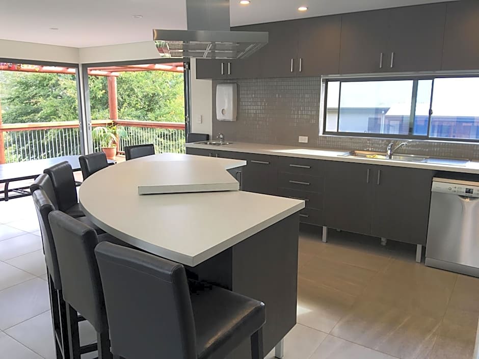 Rickaty on Blackwood