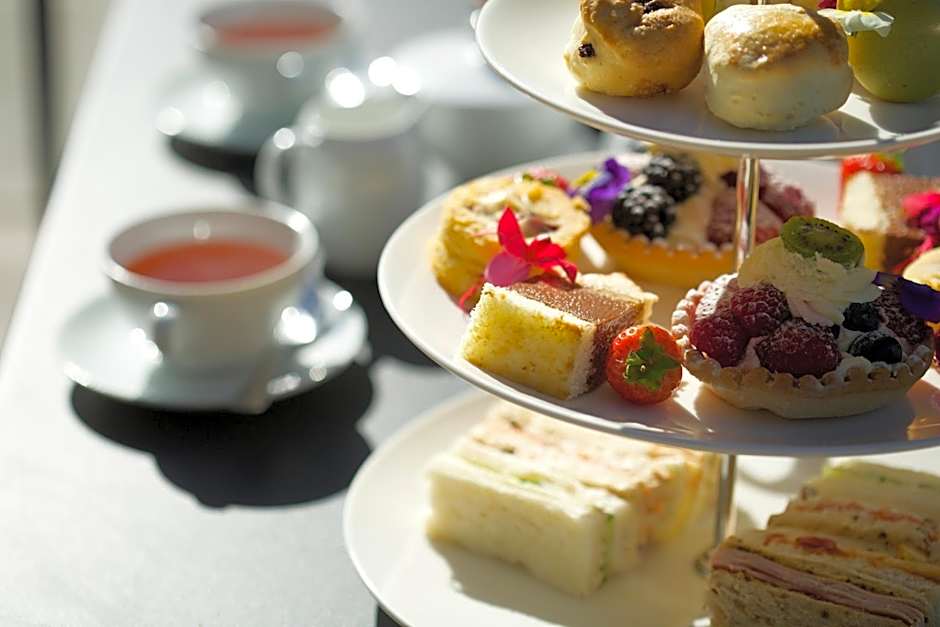 The Manor at Sway – Hotel, Restaurant and Gardens