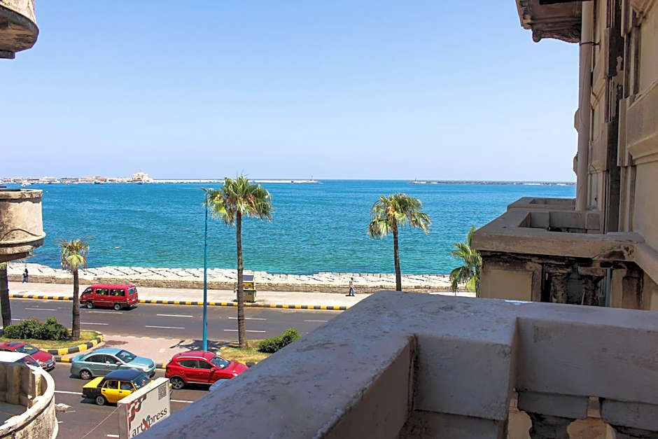 Ithaka Mansheya Hostel Alexandria