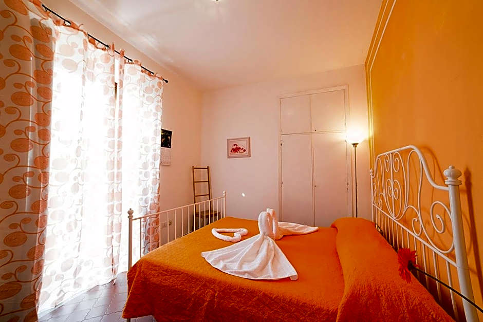 B&B Bouganville