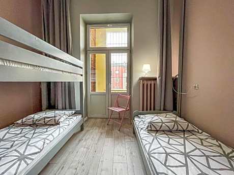 Triple Room with Shared Bathroom