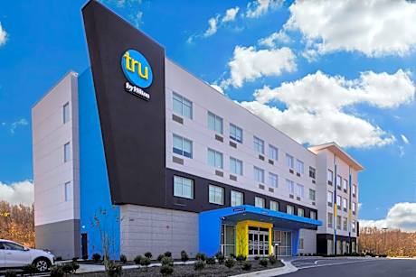 Tru by Hilton Lynchburg