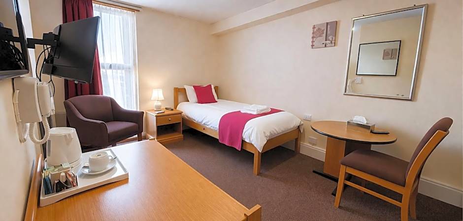 The Brae Hotel