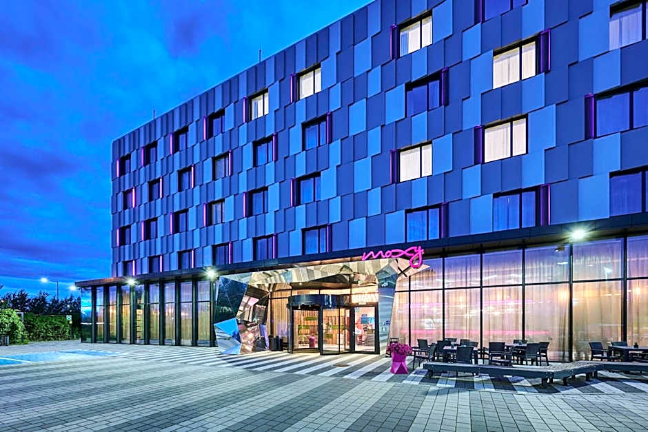 Moxy by Marriott Katowice Airport